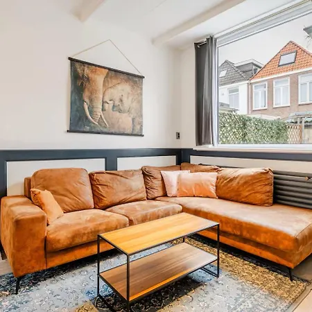 Дом отдыха Large Family House *