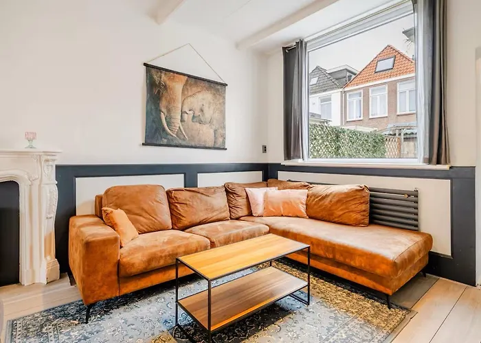 Дом отдыха Large Family House *