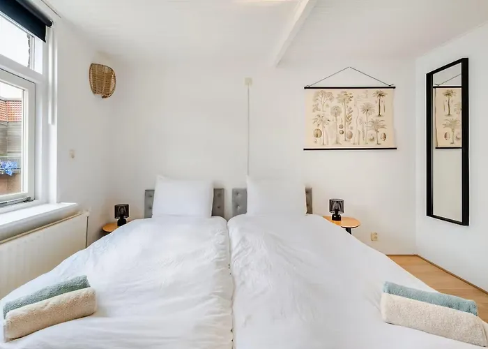 Large Family House *