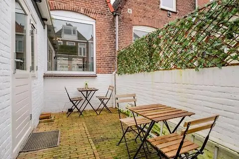 Large Family House Дом отдыха Алкмар